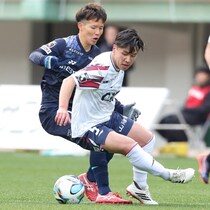 岡山の大学生MFがJデビュー戦でいきなりアシスト！ 正確なCKに脚光「精度高すぎんか？」「キックえぐい！」