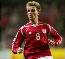 国内リーグは最短１週間、代表チームは未承認――それでもサッカーをやめないグリーンランドという異世界「人口の10％が選手登録」