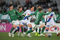 ハードワークと粘り強い守備に、走力も目を引く。東京Vの開幕戦で垣間見えたキャンプの成果