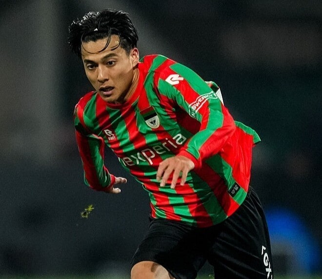 「信じられない」「ステップアップの機会を奪った」移籍志願の日本代表MFへの“36億円オファー”を拒否したクラブをご意見番が痛烈批判！「彼が忠実な日本人であるのを…」