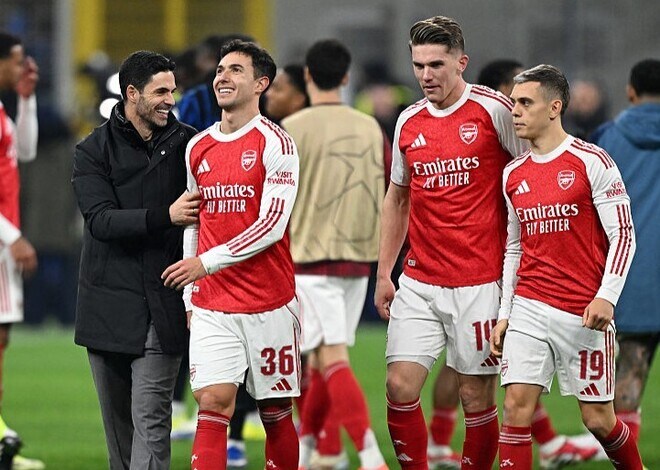 「現実になるかもしれない」プレミア首位クラブの補強候補として23歳日本代表が“浮上”！現地メディアが紹介「以前も関連が騒がれた」