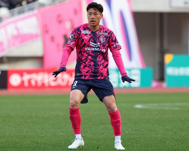 大阪ダービーで一発退場のセレッソDFに２試合出場停止＆罰金20万円の処分「著しい反則行為に該当」