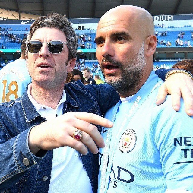 「躓く姿が想像できない。層が厚すぎる」アーセナル優勝で決まり？ 伝説的ロックスターの見解「リバプールはどうした？シティは正直…」