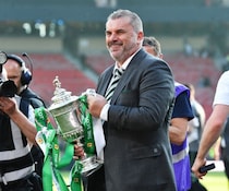 「伝説的なリーダーだ」欧州名門の元スタッフが、元Jクラブ指揮官を絶賛！「彼がもっと長く残っていたら…」