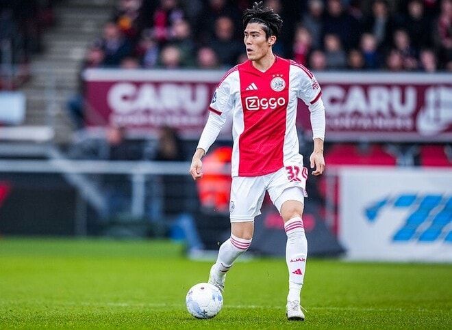 「すぐに信頼を得られたのはすごい」日本サッカー界にもたらされた“朗報”にネット驚嘆！「名門でキャプテンを任されるなんて」「感慨深い」