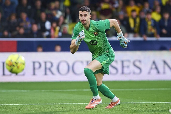 バルサ24歳GKの「滅多にないバカな失敗」。失点を招く衝撃トラップミスにネットざわつく「史上最悪の大失態！」「この世に完璧な人間などいない」