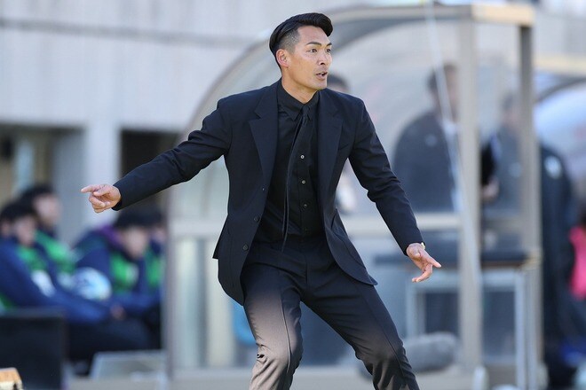 J初采配から２戦目で警告。J２藤枝の“熱い指揮官”槙野智章監督にイエローカード、何があった？