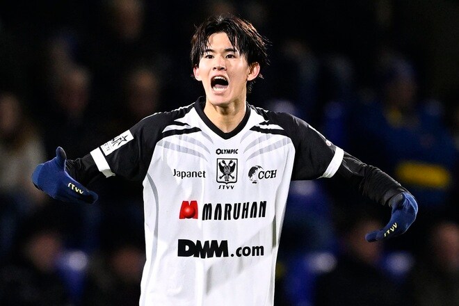 「革命的なタレントだ」大争奪戦!得点ランク1位の20歳日本人FW、世界王者やプレミア&ブンデス名門が続々関心と精通記者が報道「移籍市場で最も話題」