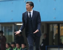 栃木C戦はカオス三昧!? 開幕２連敗の横浜FCが初勝利を目ざす。須藤監督は意気込む「両方できるように準備したい」