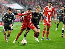 伊藤洋輝が途中出場のバイエルン、堂安律が先発のフランクフルトに３－２勝利！ 接戦を制してブンデス３連勝