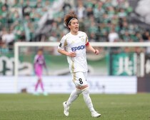 期待が膨らむ磐田戦の勝利。最後まで戦う、相手より走る――キャプテン深澤佑太が語るJ３松本のあるべき姿