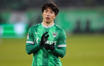 昨年日本代表デビューの25歳FW、半年で欧州名門から“放出”→新天地ドイツでも苦境で現地メディアは困惑「先発も初ゴールもなし」