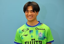 【バイタルエリアの仕事人】vol.61 石橋瀬凪｜「すごく遠い目標だったけど…」湘南の逸材が示すロス五輪への決意。ドリブルだけじゃない――目ざすのは“何でもできる”選手