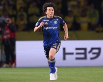 W杯イヤーで上々のパフォーマンス。相馬勇紀はまず町田を背負って戦う。その先に――「日頃のチームでの活躍がつながると思う」