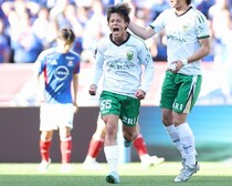 「中村俊輔みたい」「何回も観ちゃう」ヴェルディ25歳DFのFK弾に脚光。芸術的な一撃「ものすごい軌道」「スーパーゴールすぎる」