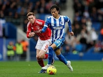 「もう本当に助かりました」決勝点関与の三笘薫が同僚に感謝　自身の決定機逸には反省「もうちょい冷静にならないと…」【現地発】