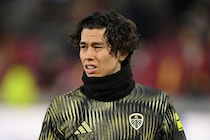 「監督が彼を信頼していない」まさかの６戦連続出番なし…“冷遇”続く日本代表MFは放出濃厚か「最も可能性の高いのは退団」