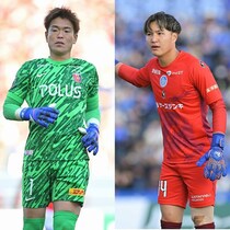 埼スタで実現した“西川対決”。水戸の守護神は差を痛感も、憧れの浦和GKから賛辞「素晴らしいものがあった」