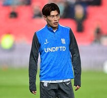 何があった？ エース候補だった日本代表FWがまさか！遠征帯同も屈辱のメンバー外…指揮官が理由を説明