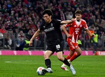 ドイツ王者を「脅かした」日本代表FWを海外メディアが称賛！出場30分で両チーム“最多”をマーク「先発した選手より脅威」