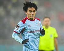 上田綺世に焦りはなかった。指揮官の言葉に「前向きな気持ちになれた」。堂々２発。「復調宣言はまだ？」の質問には何と答えたか【現地発】