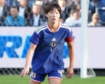 「みんな可愛い」熊谷紗希がなでしこJ同僚の誕生日祝福ショットを公開！「写真最高です！」「ハッピーバースデ―」などの声