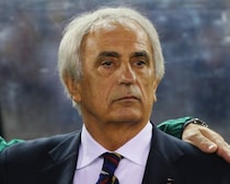 「本気？」「お久しぶり」73歳の元日本代表監督、フランス１部クラブの監督就任にSNSざわつく「復帰マジ熱い」