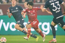 最大22億円！ バイエルン、ドルトムントなど強豪も対象…23歳日本人の“契約解除条項”が判明！ 独紙が報道「ビッグクラブから関心」