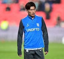 「見ていてつらい」名門退団の日本人エース、まさかの“起用法”に海外愕然「残酷な皮肉」「残留していたら…」