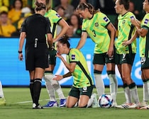 「相手選手は大量に出血、試合は中断」北朝鮮女子の“肘打ち”ファウルに中国メディアが見解「レッドカードでもおかしくなかった」【女子アジア杯】