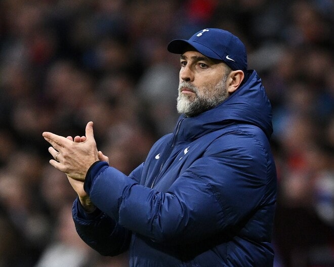 「泣くこともできるし、戦うこともできる」降格圏まで勝点１差のトッテナム、ビッグマッチを前に“４戦４敗”の暫定指揮官が選手たちを鼓舞！「苦しい時こそ…」