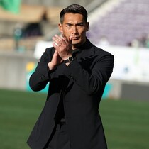 「選手の主張がすごくいい」槙野・藤枝が３連勝と躍進！ 指揮官が明かすチームの変化「誰が出ても同じサッカーできる」