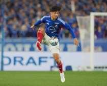 「自分のパフォーマンスでチームの状況を変えられる」完封勝利のマリノス。CBで存在感を発揮した23歳は手応え「まだまだできているとは思わないけど…」