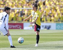 「効果的な前進はできていない」。早くも５敗目の柏。小泉佳穂の苦悩「一番良いのは、トップダウンでみんなの目が揃うこと」