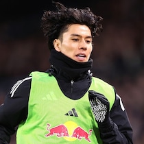 「彼らを命がけで信頼している」10人で、敵地で貴重な勝点１――リーズ指揮官が選手たちの奮闘に感激。ただ田中碧は７戦連続で出番なし