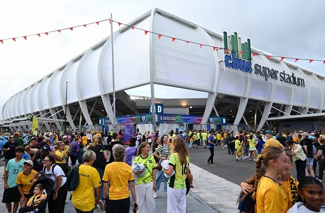 20万人突破！ なでしこジャパンの７発完勝ゲームで訪れた歴史的瞬間。史上最多“13321”も記録【女子アジア杯】