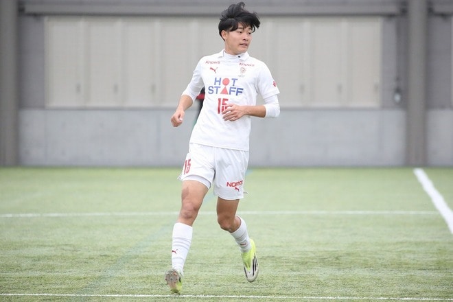 優勝の輪で笑えなかった…神村学園の注目DF竹野楓太、失意の先に見えた覚悟。新シーズンは主将に名乗り【J-VILLAGE CUP U-18】