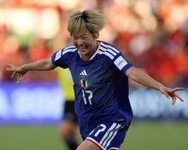 「角度がエグい」２人をかわしてズドン！ なでしこ浜野が圧巻ゴラッソ！「すごすぎる！」「とんでもないゴールだ」の声【女子アジア杯】