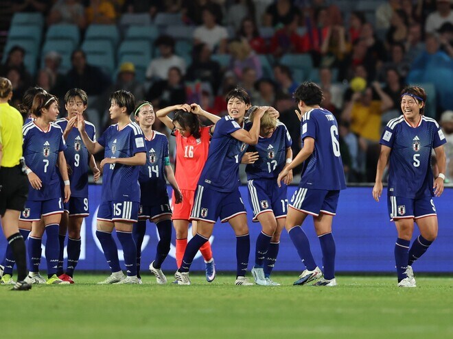 なでしこジャパンが“日韓戦”を制してファイナル進出! 今大会初失点も、4ゴールを奪って快勝! 決勝ではホスト国の豪州と激突【女子アジア杯】