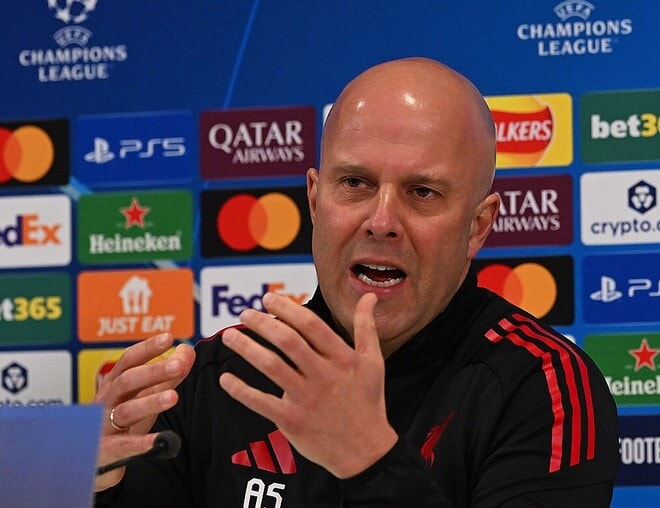 「リバプールは個の集まり」レジェンドOBの批判に指揮官が反論「完全に反対」「どうして彼がそのように言ったのか」