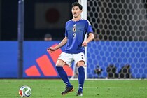 「もう一度W杯の舞台に立ちたい」日本代表招集の34歳CBが覚悟。STVVコンビが英国遠征へ「世界のトップレベルの相手との対戦」