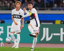 【岩本輝雄】「やっぱり柴崎だよね」みたいなプレーで魅了。今の鹿島はハードワークの中に“うまさ”がある。そこで輝く10番