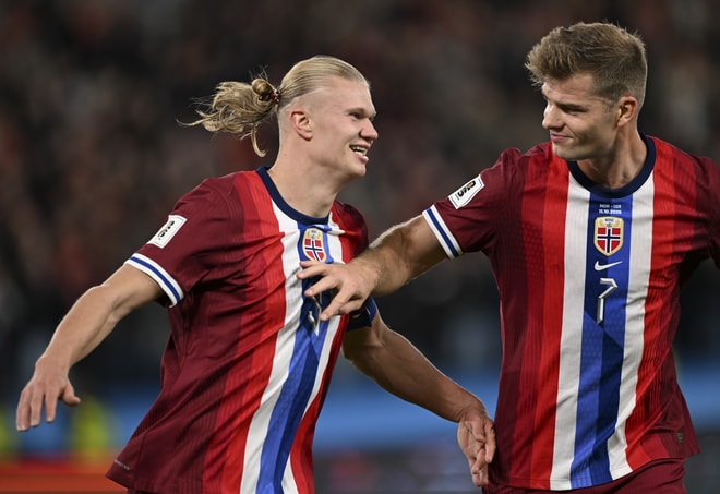 「ナイキの本気はレベルが違う」ノルウェーの北中米W杯用ホーム＆アウェーユニが話題！「かっこよすぎ」「デザインぶっ飛んでる」