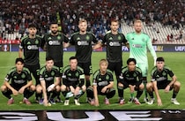 迷走する欧州名門が残忍な“大粛清”を敢行か――日本人カルテットを含む21人の“放出リスト”を地元メディアが公開