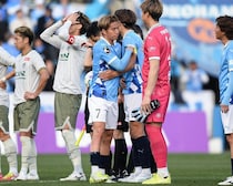 ミスを恐れずに前進。横浜FCの果敢なビルドアップ。中盤の山田康太は感謝「後ろの選手が攻撃的なプレー、すごく助かる」