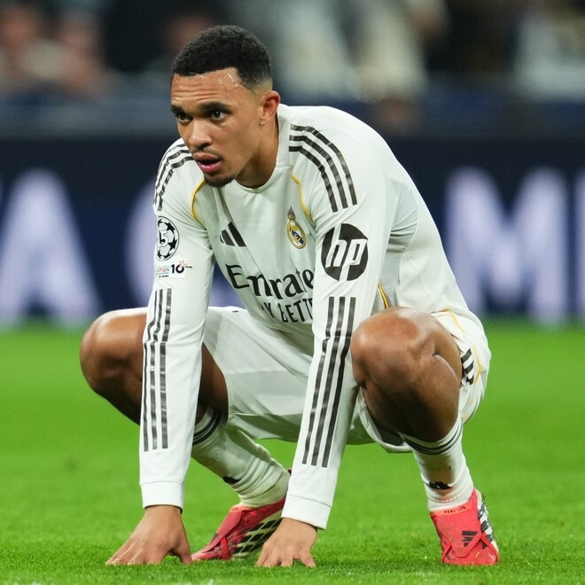 「戦術的な判断」“世界屈指のクロッサー”がイングランド代表落選。トゥヘル監督が理由を明かす「才能も実績もあるが…」