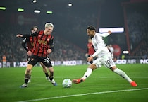 日本と戦うイングランド代表のDFが痛恨のPK献上＆一発レッド！２度のリードを守りきれなかったマンU、ボーンマスと手痛いドロー