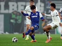 「存在感ヤバくなってきた」「アツいわ」日本期待21歳FWの後半AT逆転弾に脚光！「勝負強さ、流石すぎる」