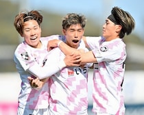 快進撃が止まらない！ J２初昇格の宮崎が破竹の７連勝！ 終了間際に松本のゴールで熊本に１－０勝利