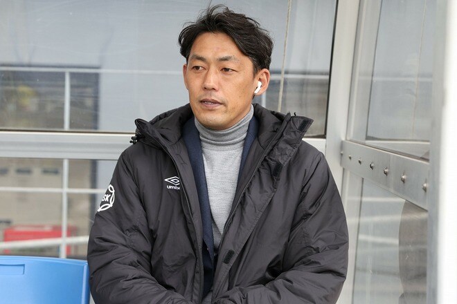 「苦しかった。嬉しかった」ついにきた歓喜の瞬間！ 北九州、開幕６連敗から脱出で今季初勝利！ 指揮官は言葉詰まらせる「選手たちは我慢してやってくれた」